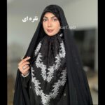 روسری حریر دووره کاردیون حاشیه گل - Image 6