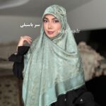 روسری ابریشم ژاکارد لمه گل رز