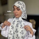 روسری نخ اسپان طرح پاپیون